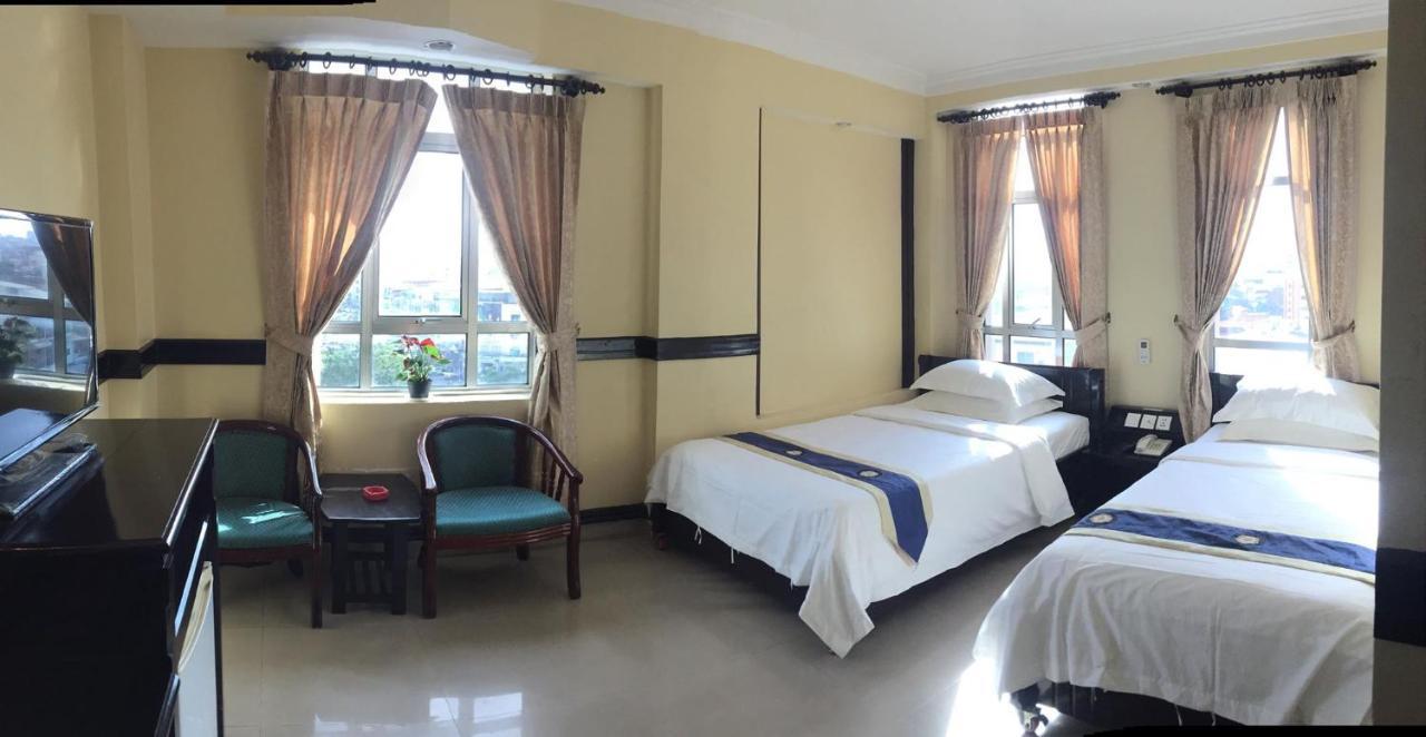 A1 Hotel Пномпень Екстер'єр фото